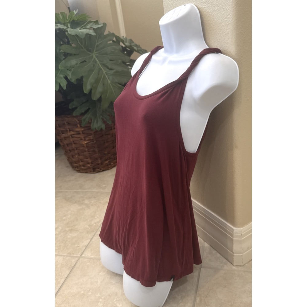 Volcom Burgundy Red Racerback Tank Top Sz XS Twist Straps Casual Top Beach Gym